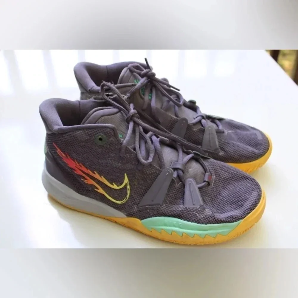 Nike Kyrie Daybreak shoes 7youth